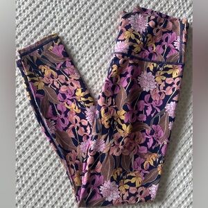 Fabletics Floral Highwaisted PowerHold 7/8 Leggings